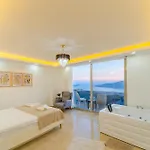 Stunning Sea View Luxury In Villa