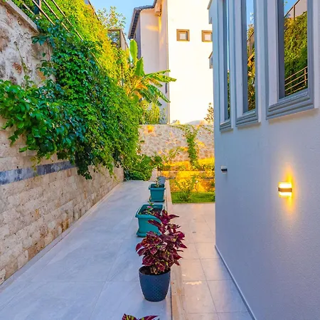 Stunning Sea View Luxury In *