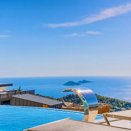 Stunning Sea View Luxury In 卡尔坎